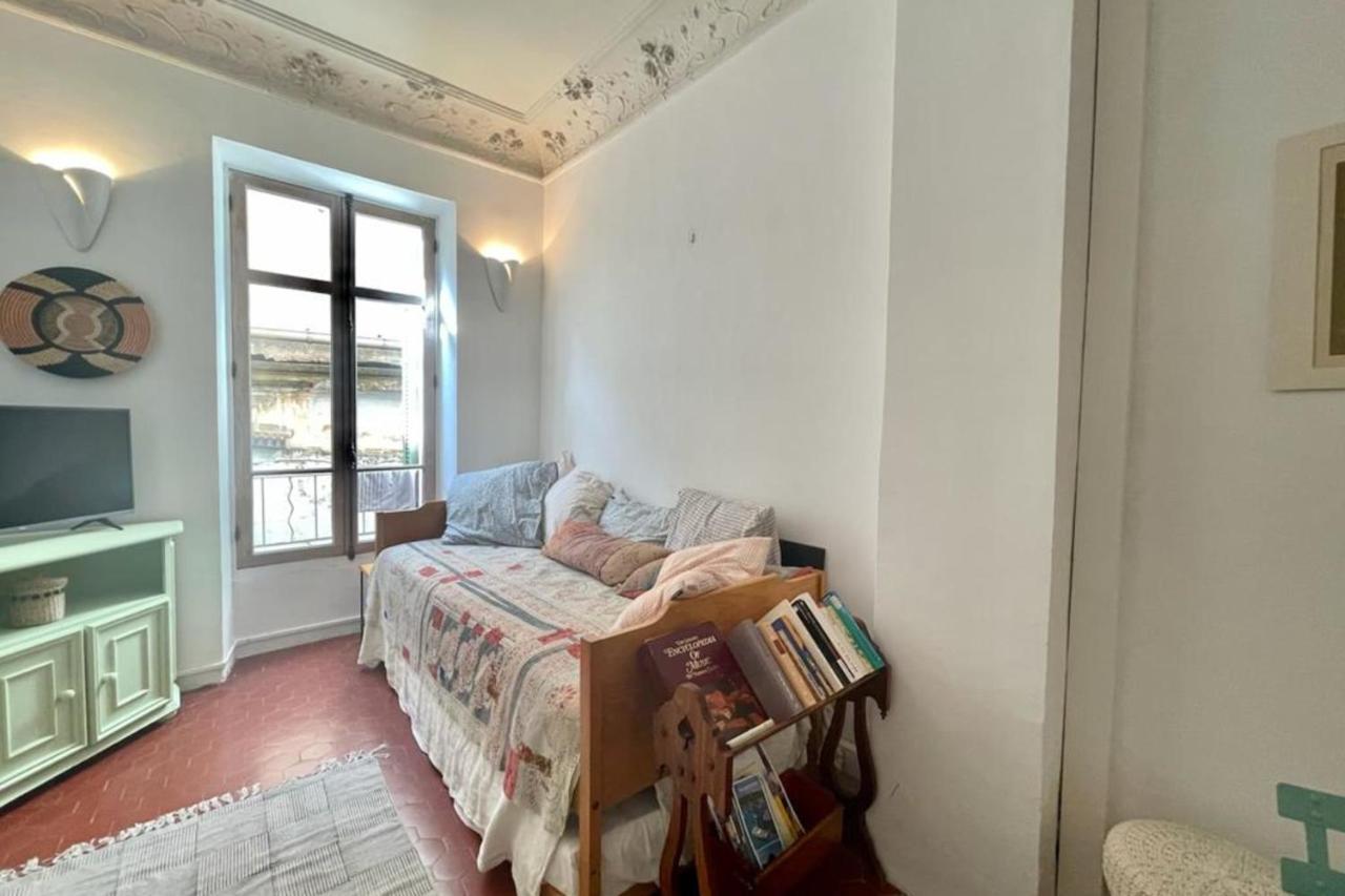 Bnb Renting Great Studio In The Heart Of Cannes Old City Neighbourhood ! Extérieur photo